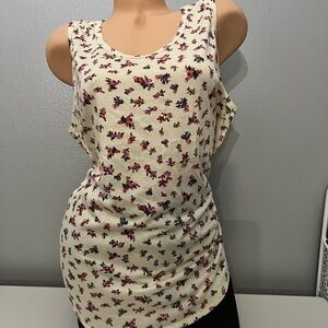 LuLaRoe Floral Sleeveless Top - Cream and pink flowers